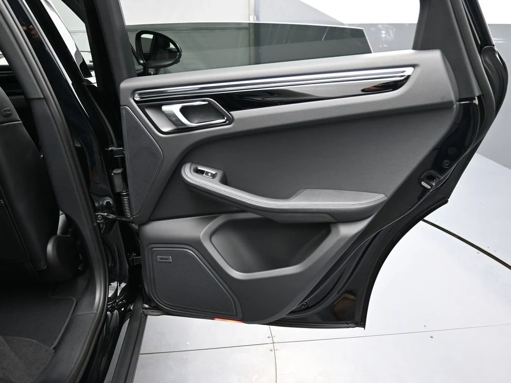 2026 Porsche Macan interior, door panel, Black