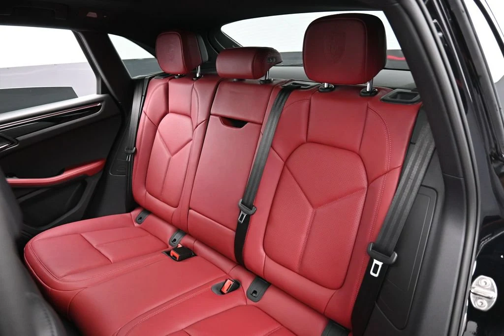 2026 Porsche Macan S interior, seats