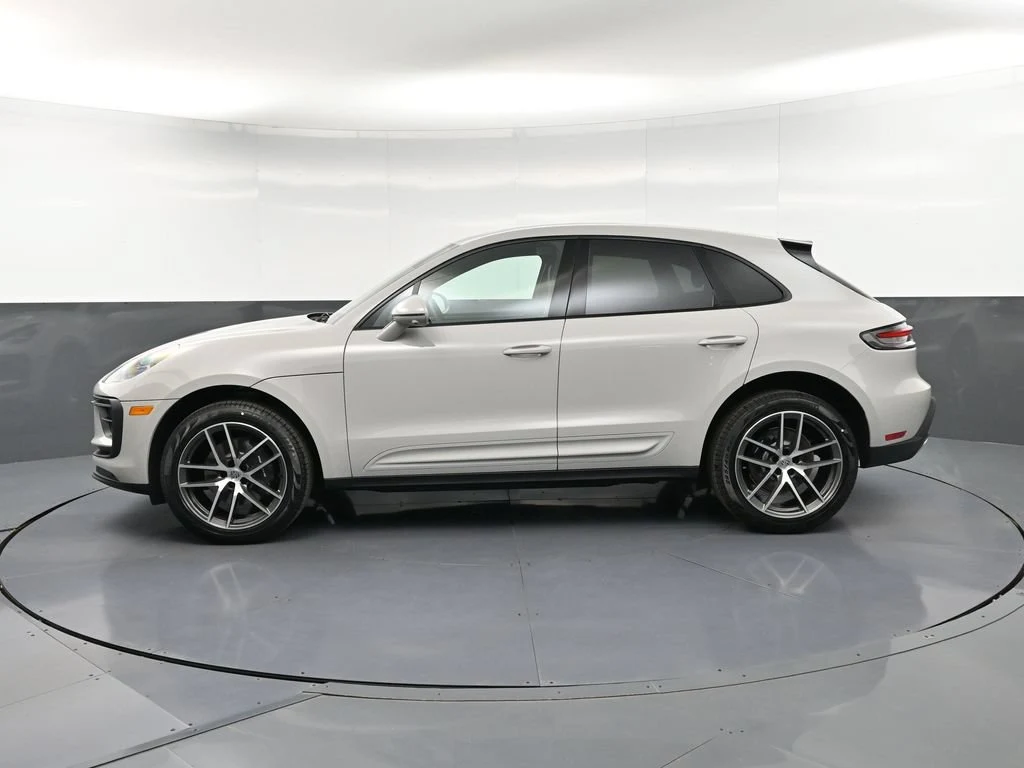 2026 Porsche Macan, side profile, Grey