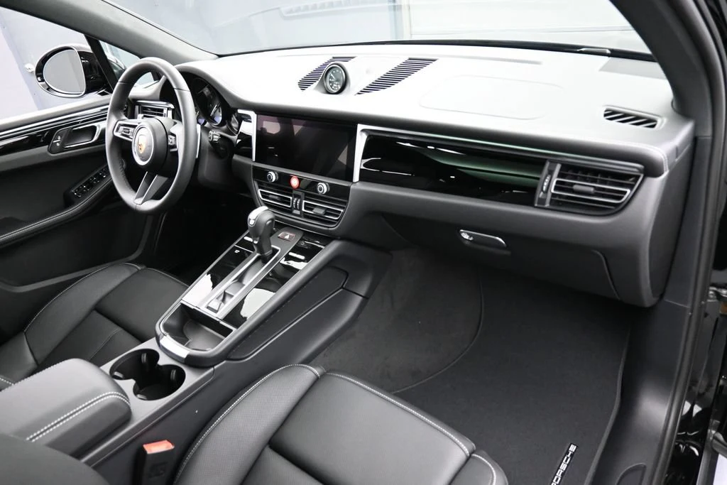 2026 Porsche Macan interior, Black