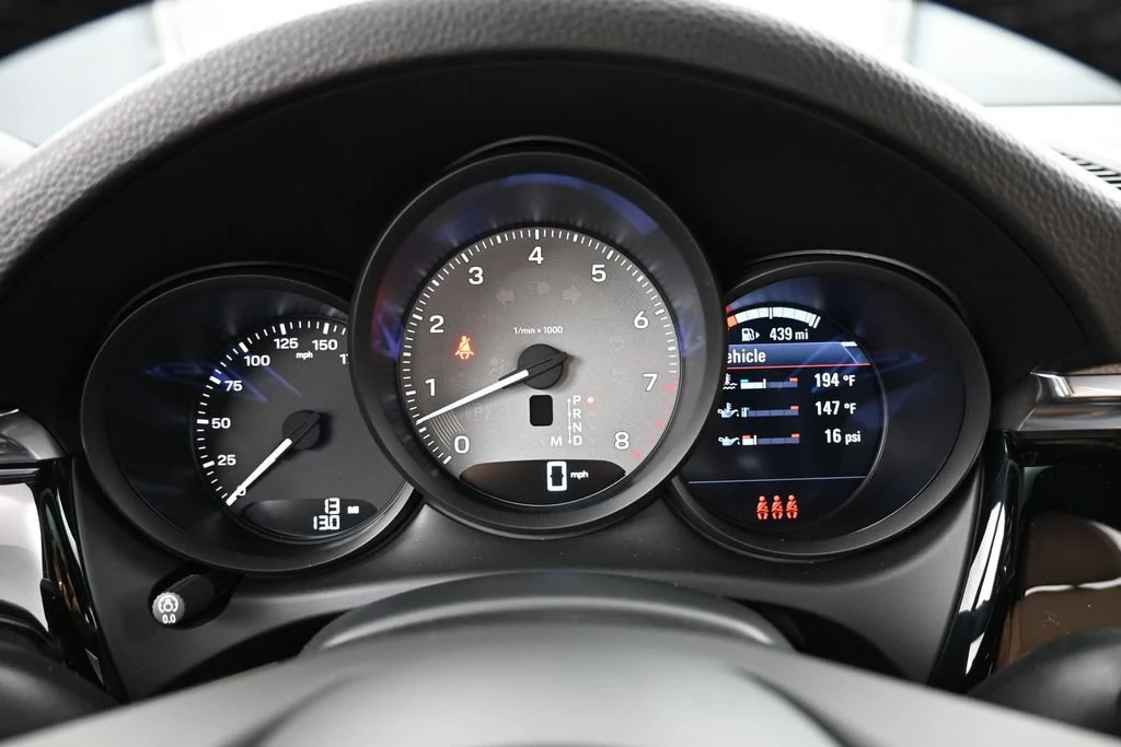 2026 Porsche Macan S interior, Black/Mojave Beige
