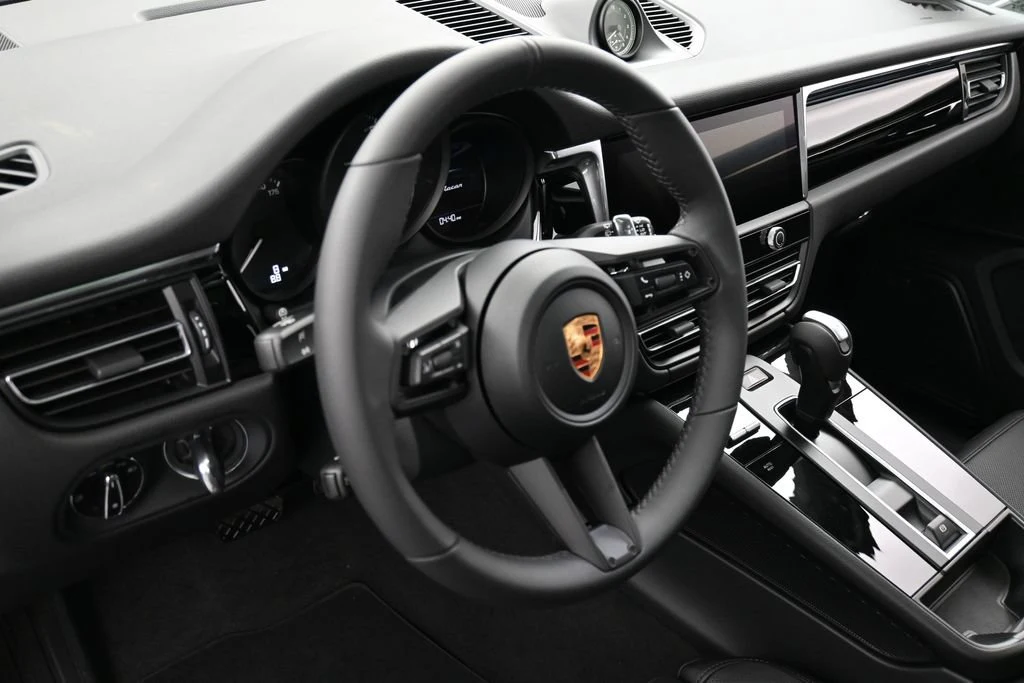 2026 Porsche Macan interior, Black