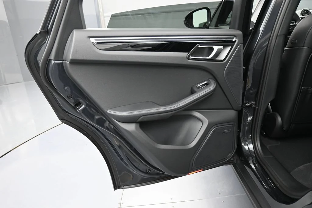 2026 Porsche Macan interior, door panel, Black