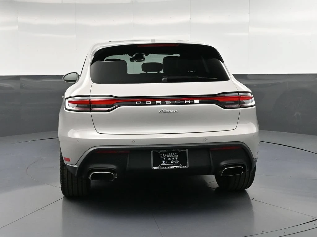 2026 Porsche Macan, rear three-quarter view, Grey