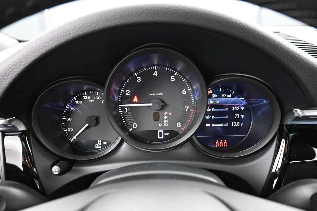 2026 Porsche Macan interior, Black