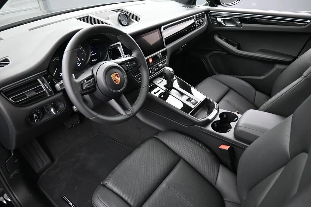 2026 Porsche Macan interior, Black
