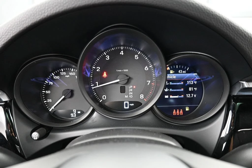 2026 Porsche Macan interior, Black