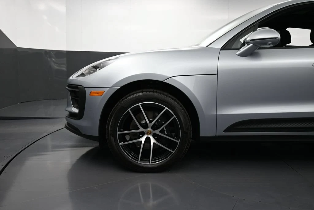 2026 Porsche Macan for sale, exterior, Silver