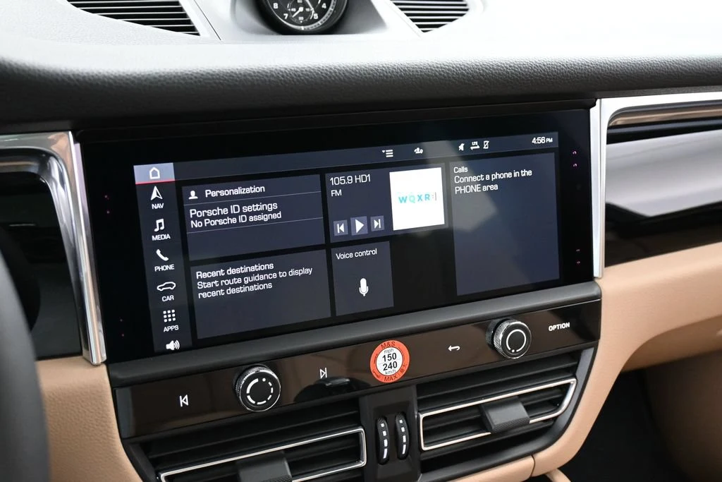 2026 Porsche Macan interior, Black/Mojave Beige