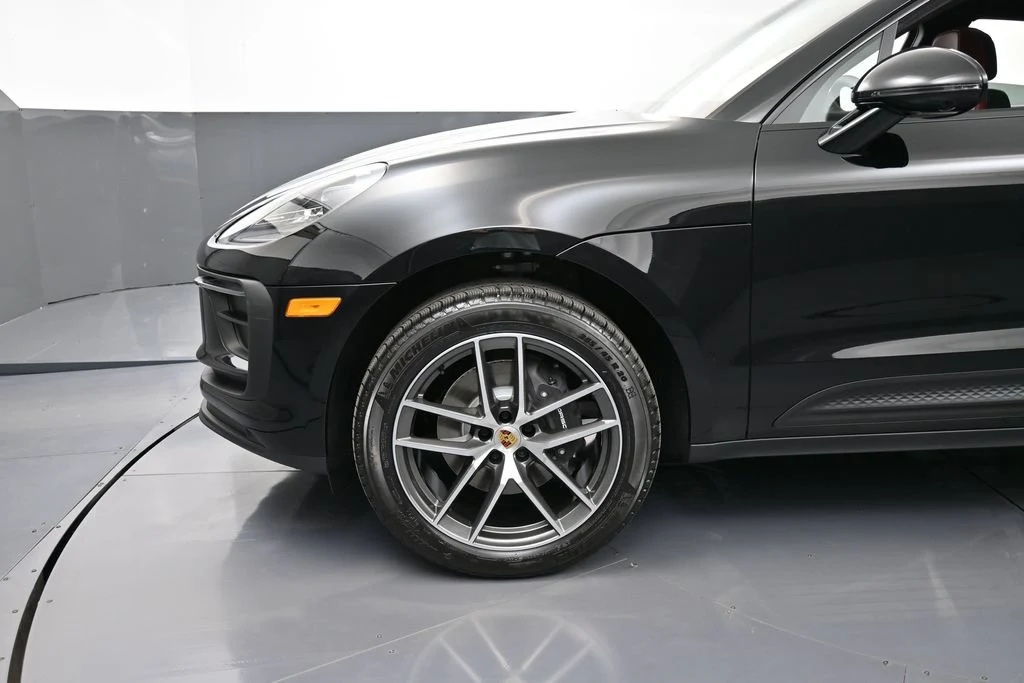 2026 Porsche Macan for sale, exterior, Black