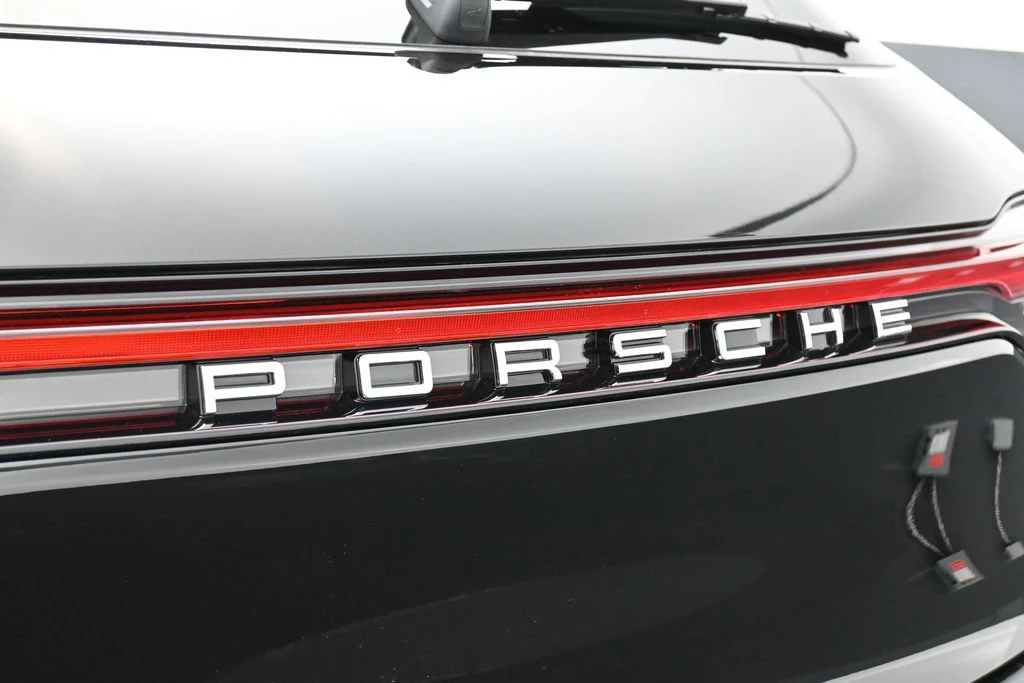 2026 Porsche Macan, detail