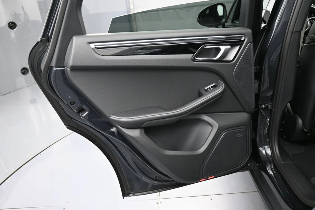 2026 Porsche Macan interior, door panel, Black