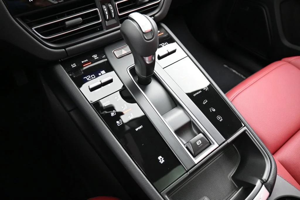 2026 Porsche Macan interior, center console, Black/Bordeaux Red