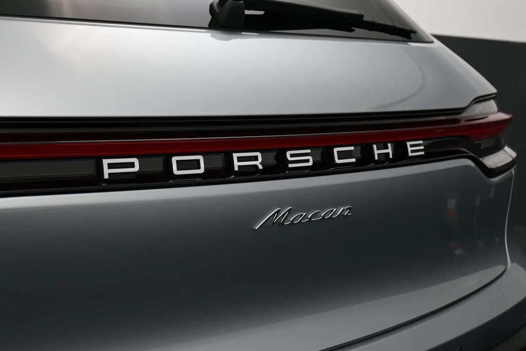 2026 Porsche Macan, detail