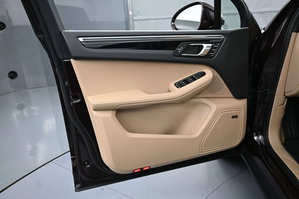 2026 Porsche Macan interior, door panel, Black/Mojave Beige