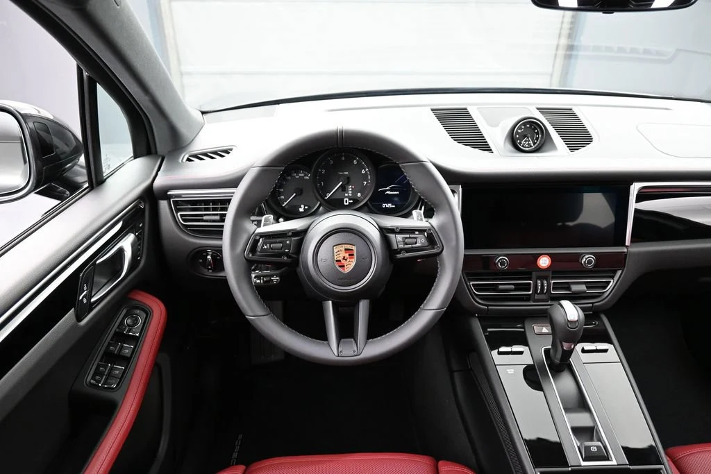 2026 Porsche Macan interior, dashboard, Black/Bordeaux Red