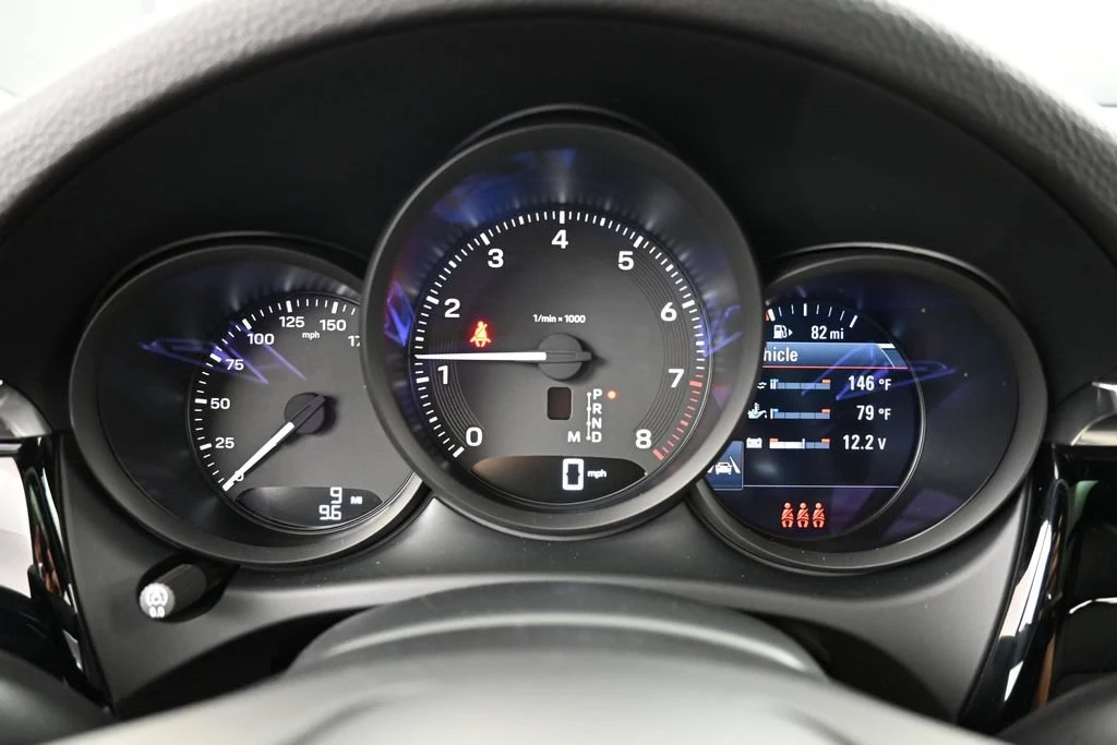 2026 Porsche Macan interior, Black