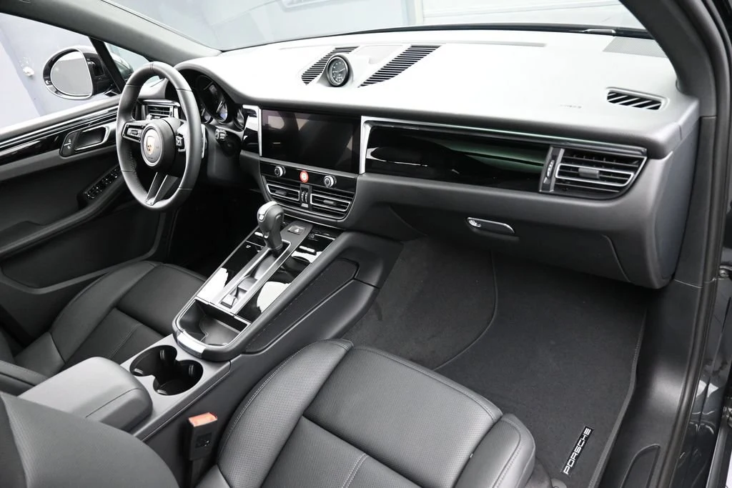 2026 Porsche Macan interior, Black
