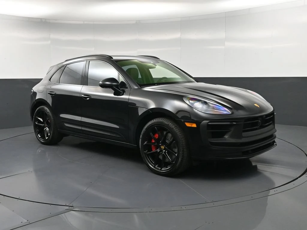 2026 Porsche Macan GTS for sale, front three-quarter view, Black