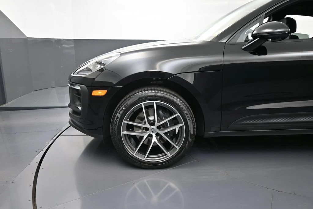 2026 Porsche Macan for sale, exterior, Black