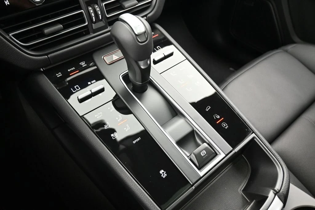 2026 Porsche Macan interior, center console, Black