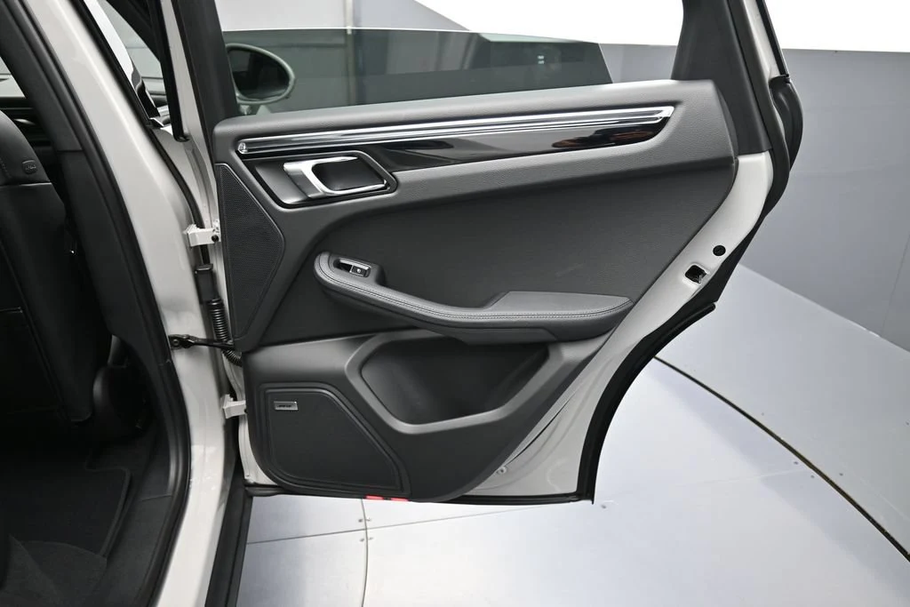 2026 Porsche Macan S interior, door panel, Black