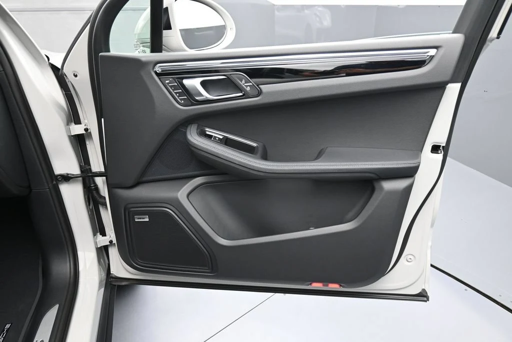 2026 Porsche Macan S interior, door panel, Black