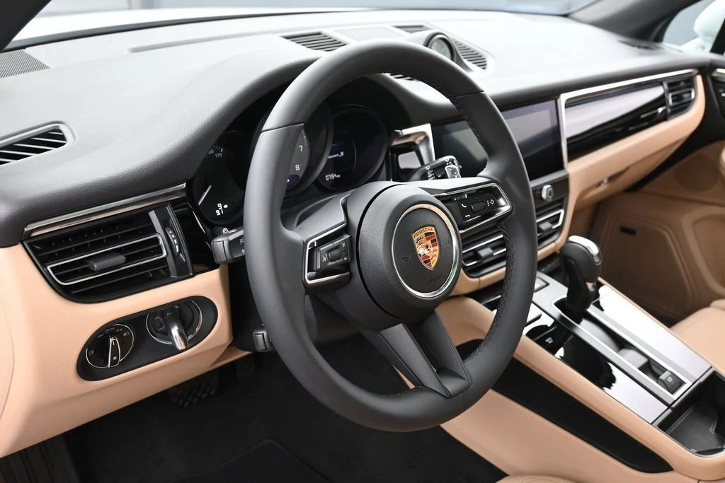 2026 Porsche Macan S interior, Black/Mojave Beige