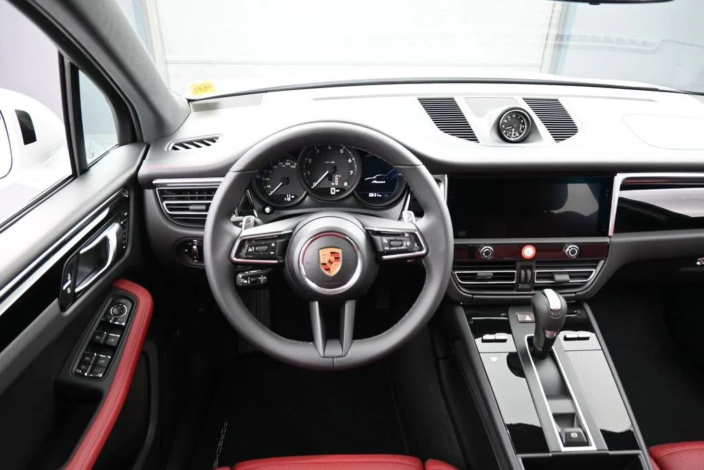 2026 Porsche Macan interior, dashboard, Black/Bordeaux Red