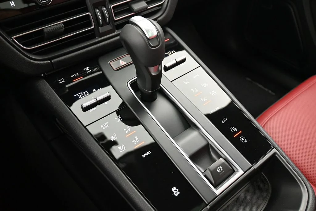 2026 Porsche Macan interior, center console, Black/Bordeaux Red