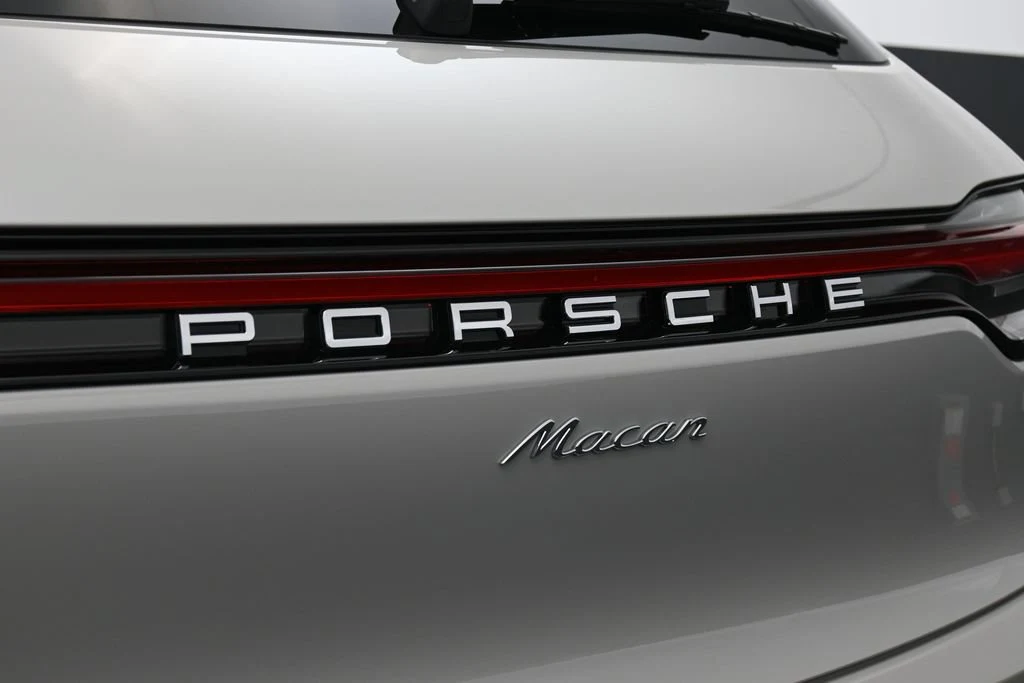 2026 Porsche Macan, detail
