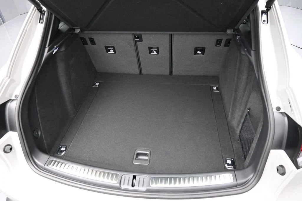 2026 Porsche Macan trunk
