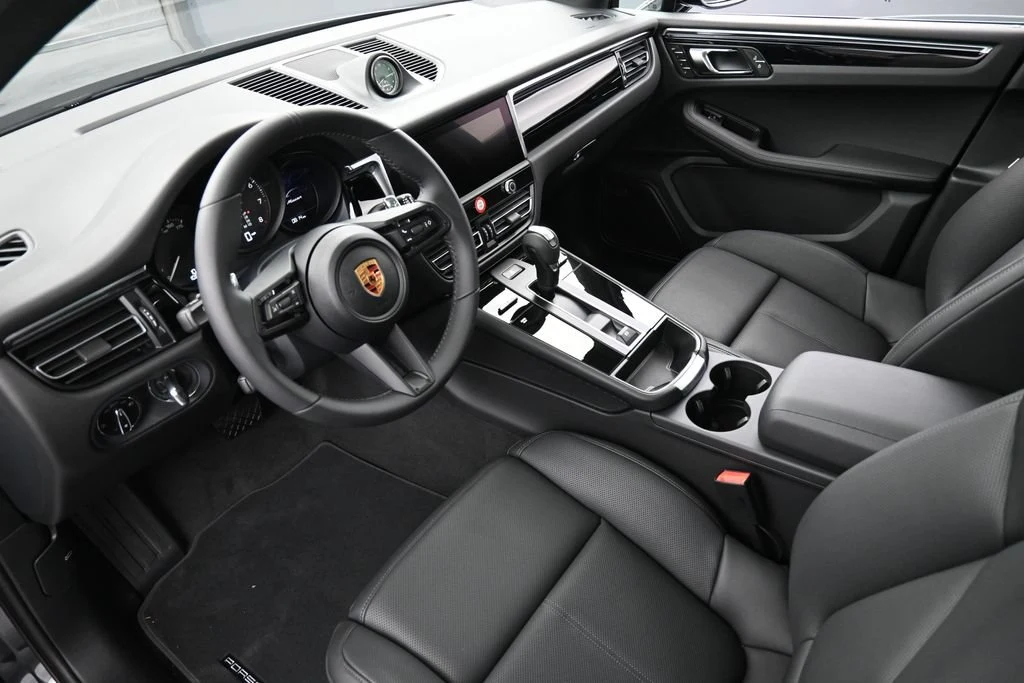 2026 Porsche Macan interior, Black