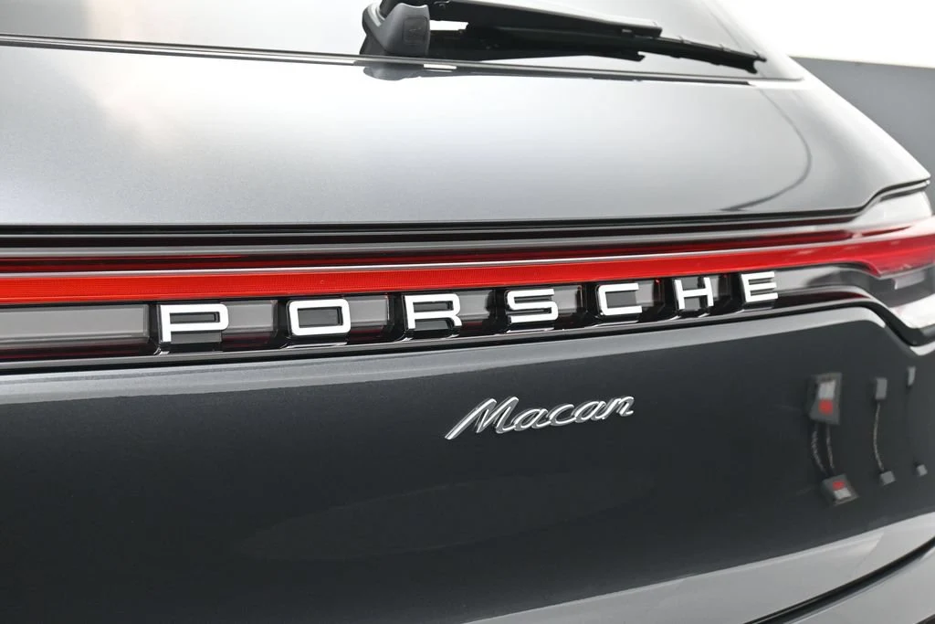 2026 Porsche Macan for sale, photo 13 of 30