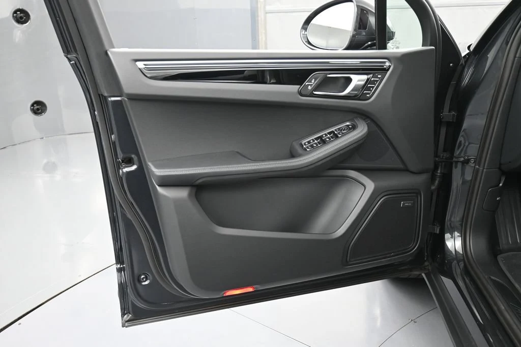 2026 Porsche Macan interior, door panel, Black