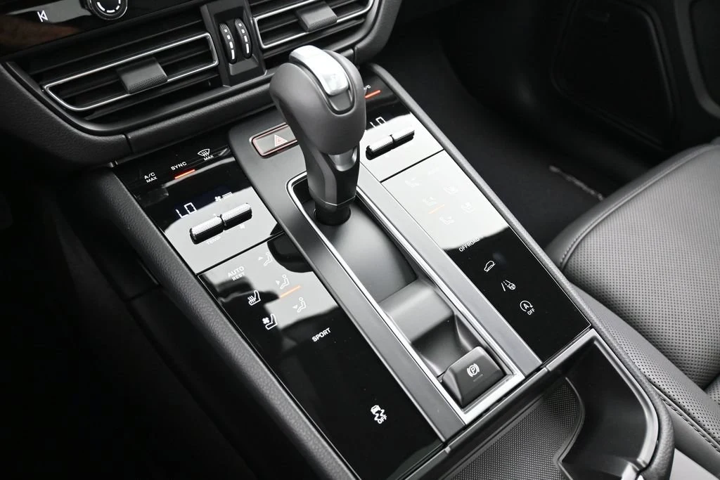 2026 Porsche Macan interior, center console, Black