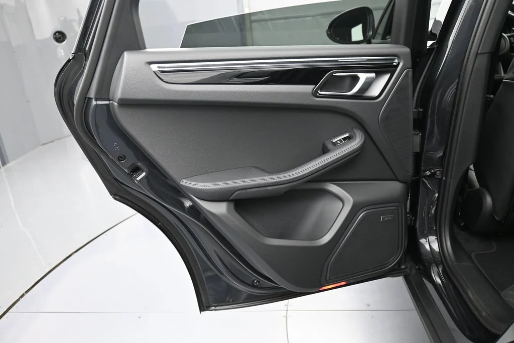 2026 Porsche Macan interior, door panel, Black