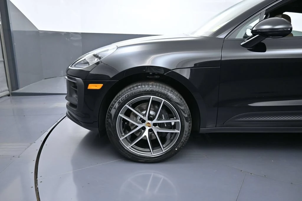 2026 Porsche Macan for sale, exterior, Black