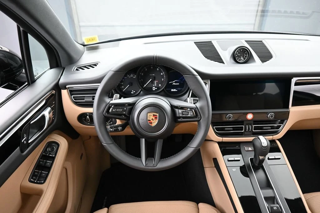 2026 Porsche Macan interior, dashboard, Black/Mojave Beige