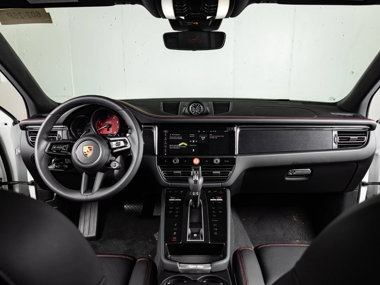 2026 Porsche Macan GTS interior, dashboard, Black / Carmine Red