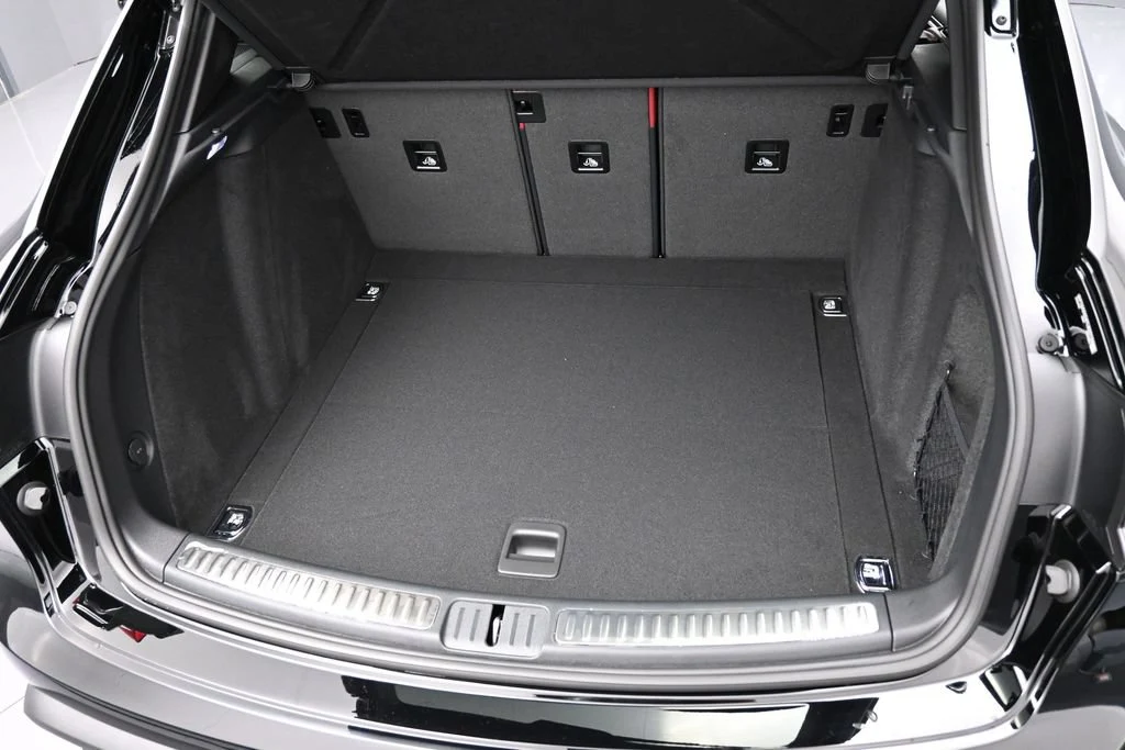 2026 Porsche Macan trunk