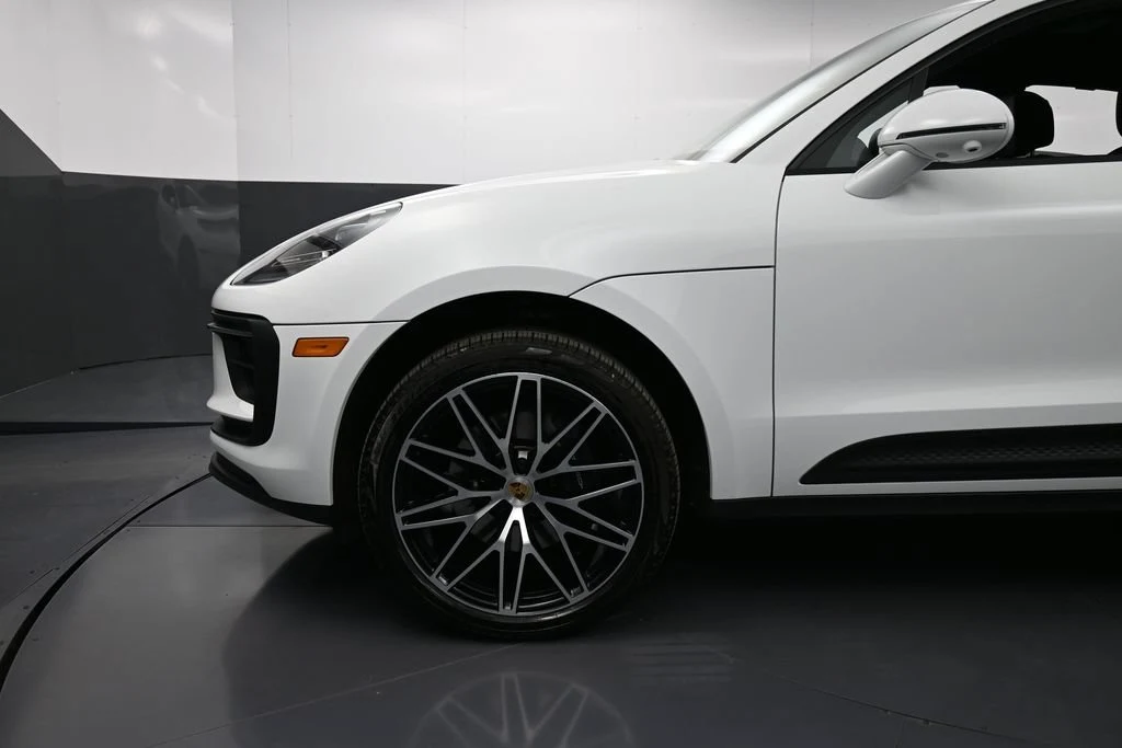 2026 Porsche Macan for sale, exterior, White