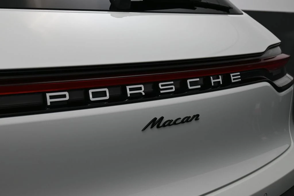 2026 Porsche Macan, detail