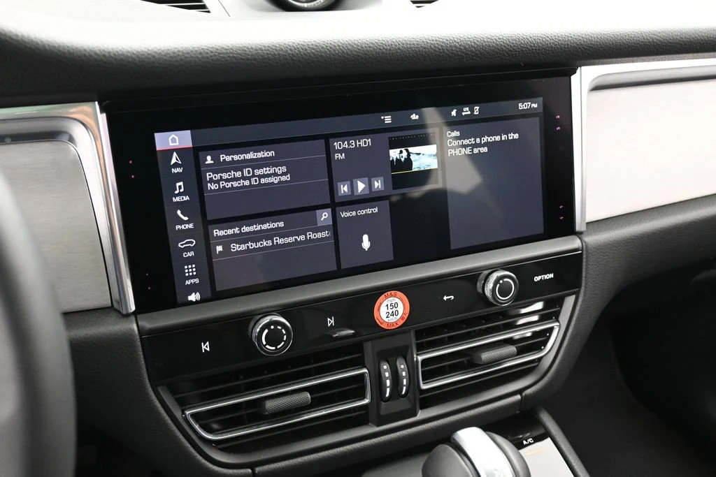 2026 Porsche Macan interior, dashboard, Black