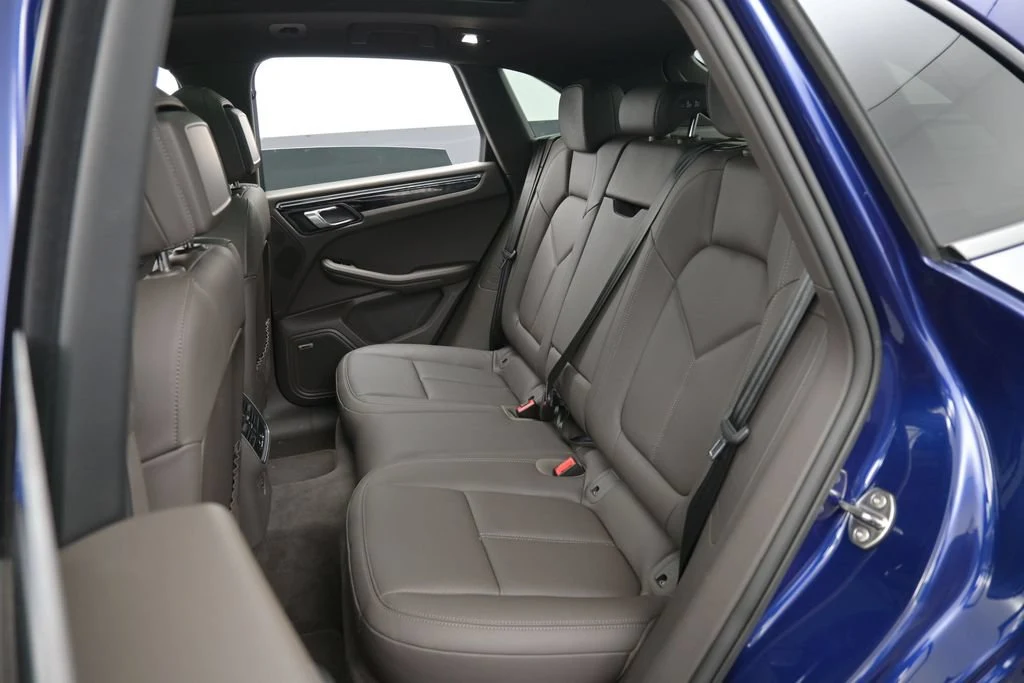 2026 Porsche Macan interior, seats, Agate Grey