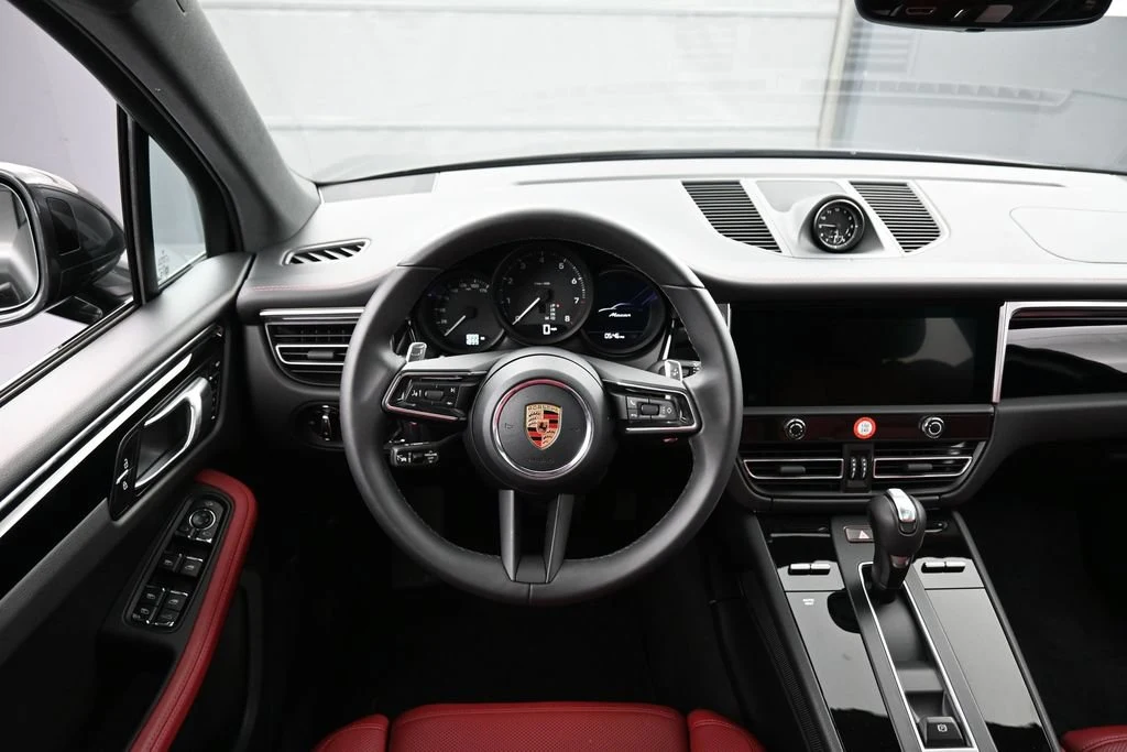 2026 Porsche Macan interior, dashboard, Black/Bordeaux Red