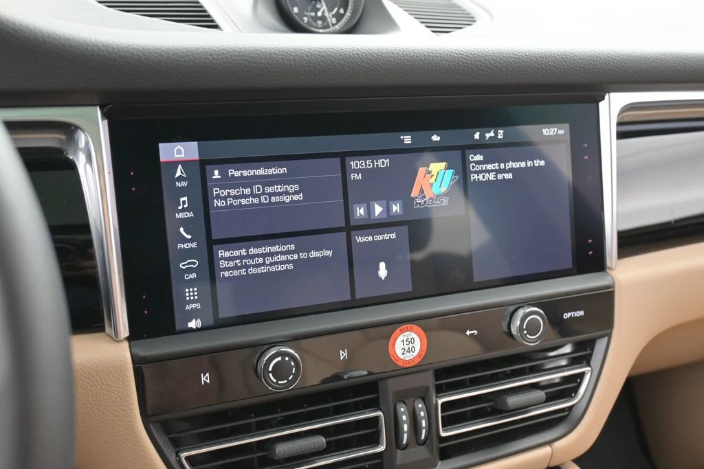 2026 Porsche Macan interior, dashboard, Black/Mojave Beige