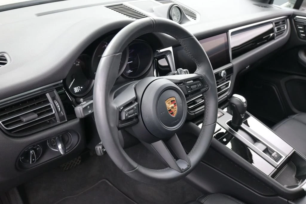 2026 Porsche Macan interior, Black
