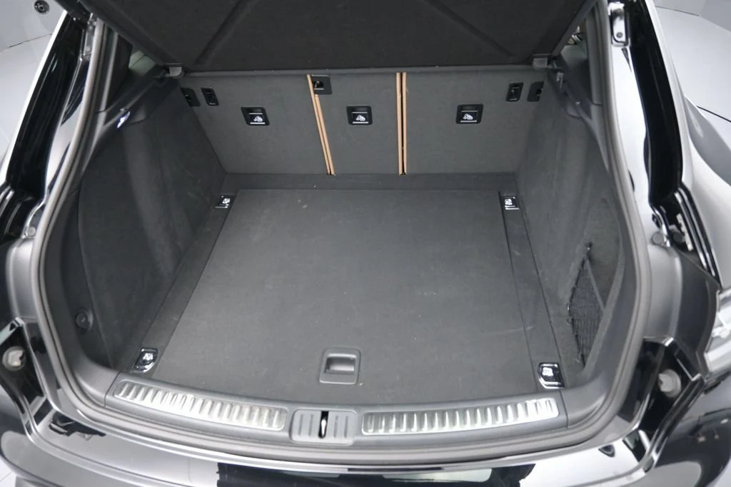 2026 Porsche Macan trunk