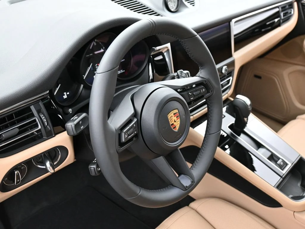 2026 Porsche Macan interior, Black/Mojave Beige